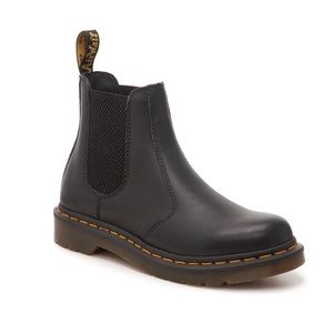 Dr. Martens Chelsea Boot in black! Worn once! Women’s size 9